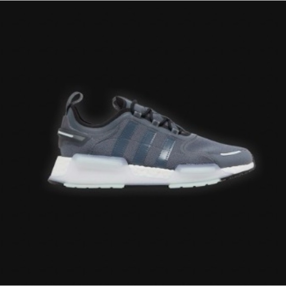 NIB Adidas NMD_V3 'Onix Ice
Mint'
